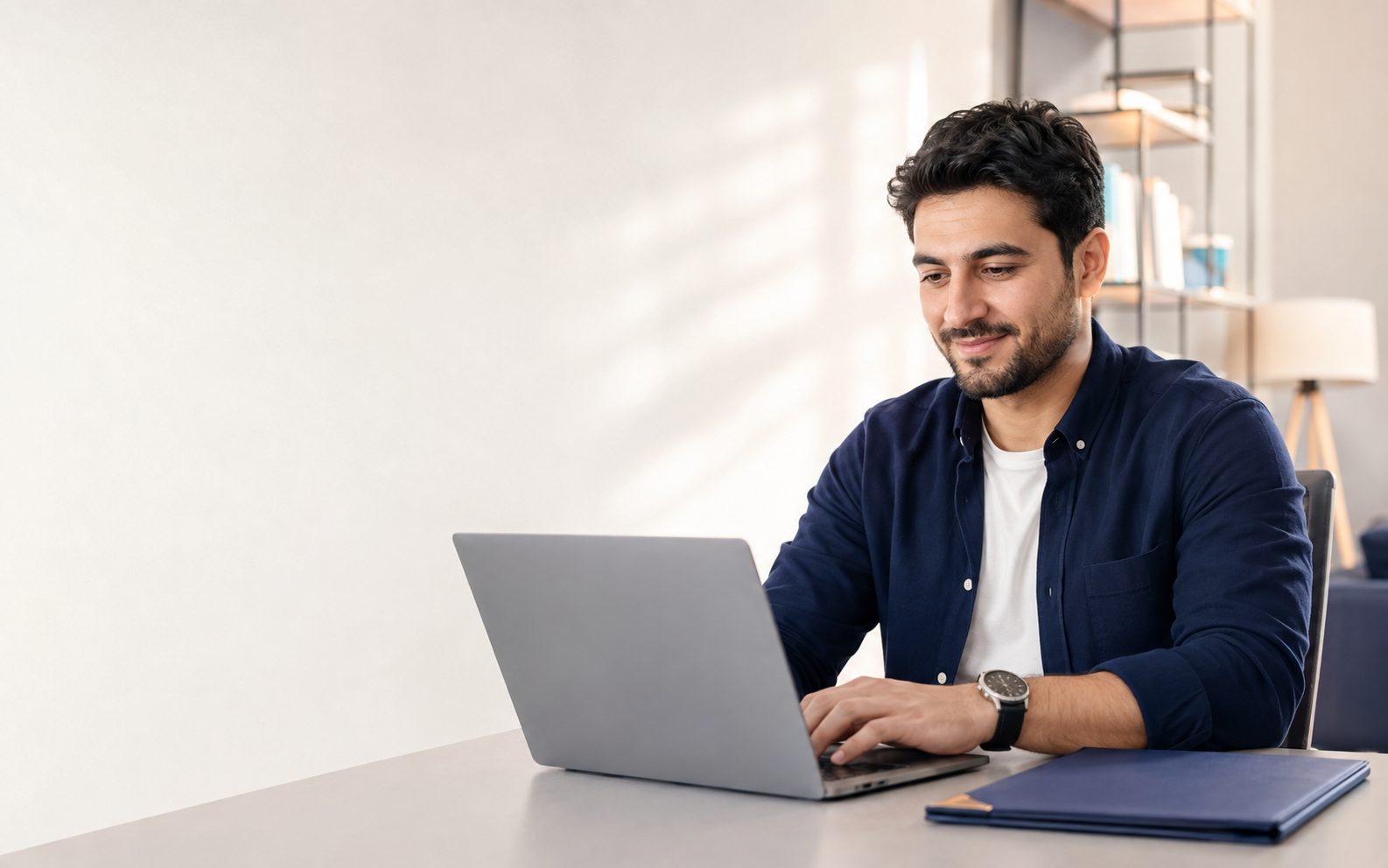 E-Devlet üzerinden mesleki eğitim sertifikası bilgisini sorgulayan katılımcı